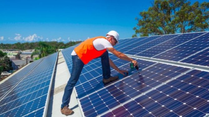 Hyjne ne prodhim 6 parqe fotovoltaike: 1.5 mln euro energji e prodhuar nga dielli